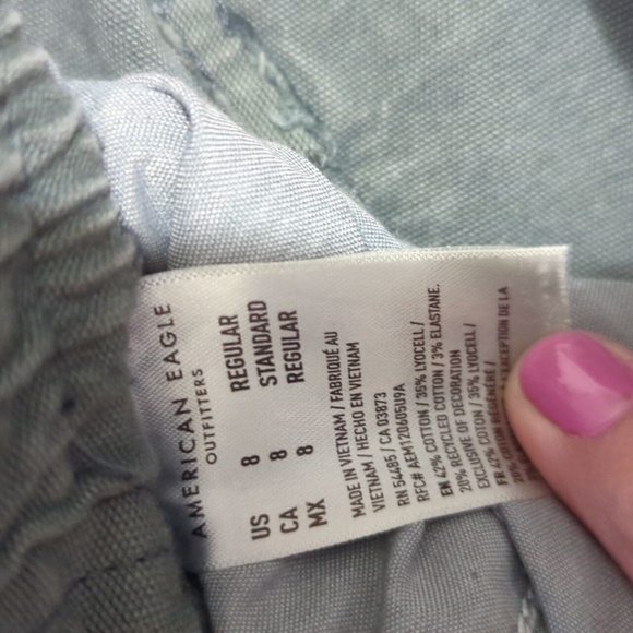 2 pairs of pants - Picture 3 of 5